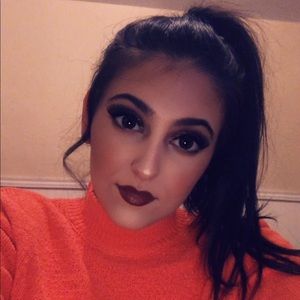 Meet your Posher, Bailey